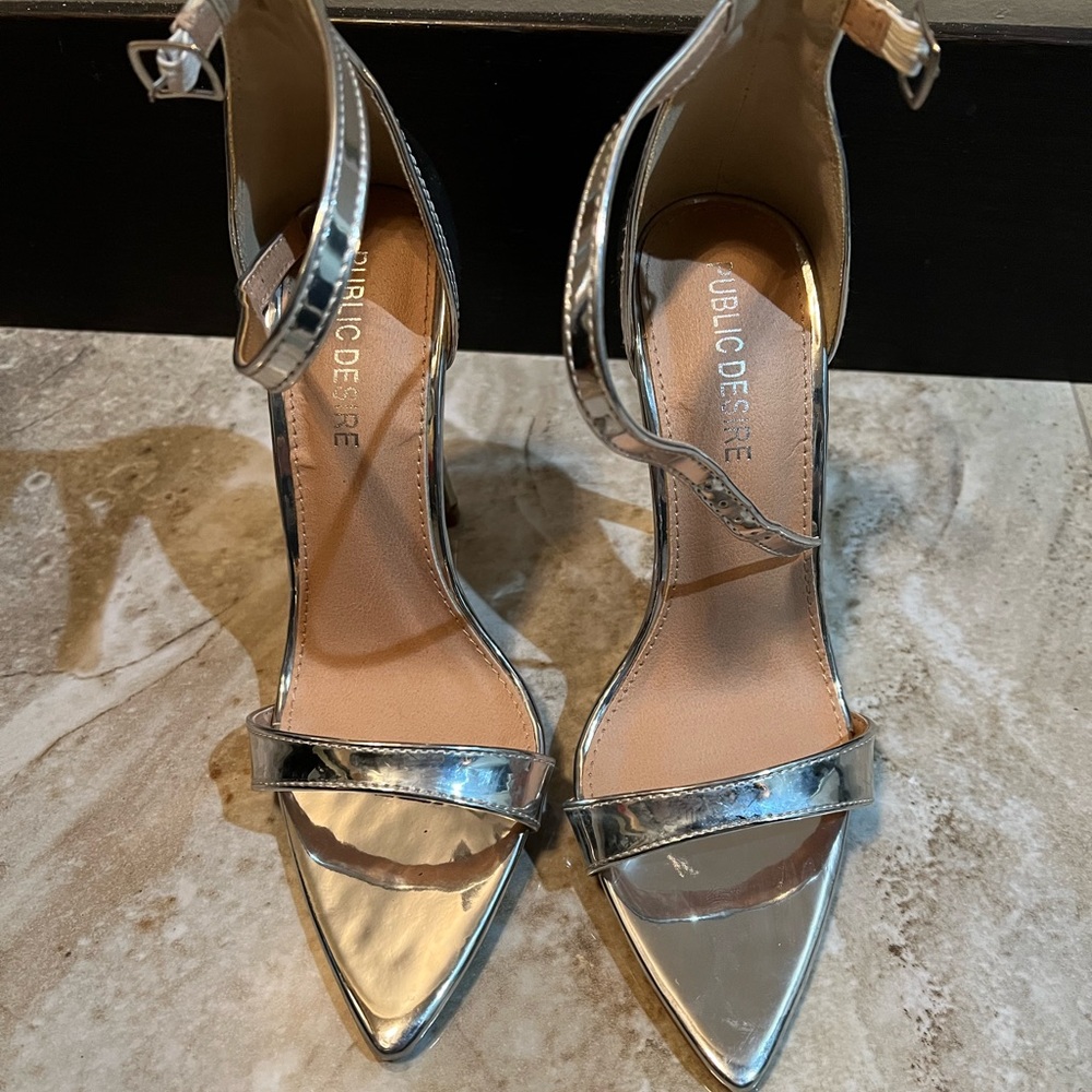 Women’s high heels